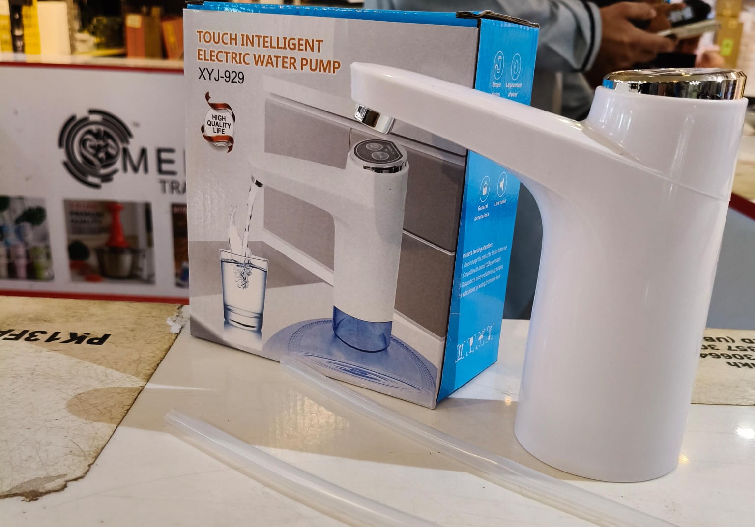 Touch Intelligent Electric Water Pump – Rechargeable Automatic Dispenser For Bottled Water With One -Touch